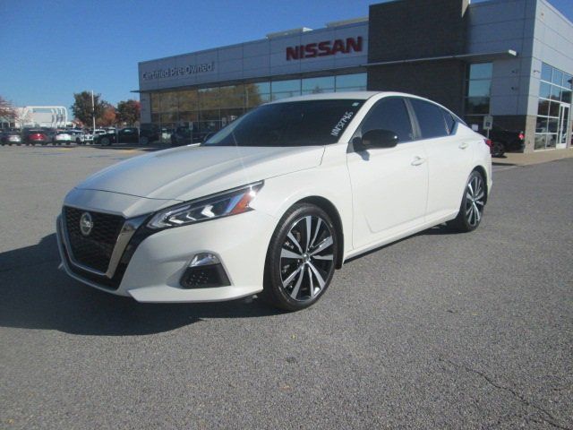 2022 Nissan Altima 2.5 SR