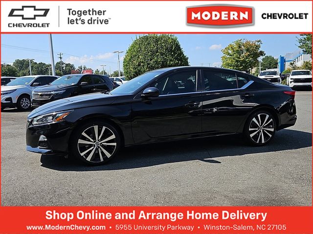 2022 Nissan Altima 2.5 SR