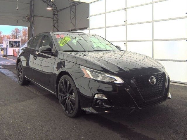 2022 Nissan Altima 2.5 SR