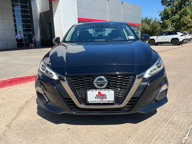 2022 Nissan Altima 2.5 SR