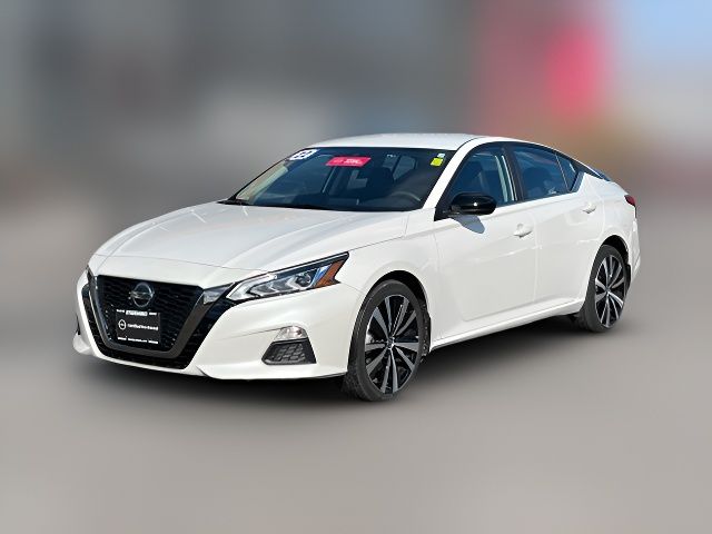 2022 Nissan Altima 2.5 SR