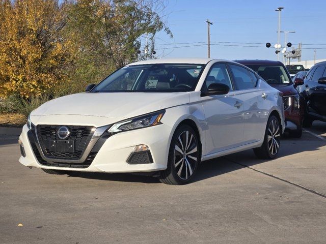 2022 Nissan Altima 2.5 SR