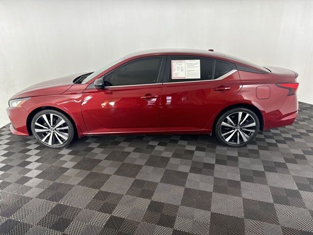 2022 Nissan Altima 2.5 SR