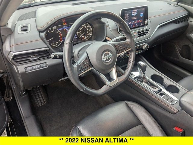 2022 Nissan Altima 2.5 SR