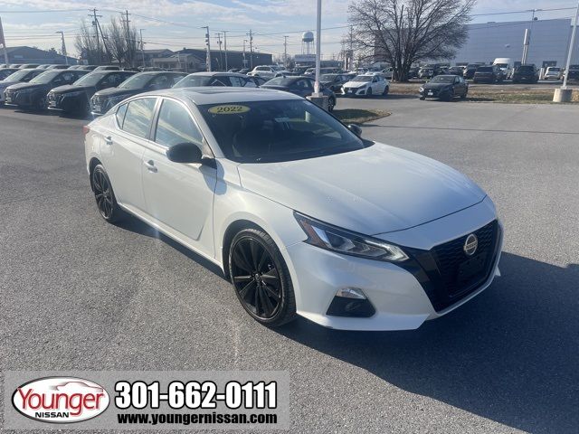 2022 Nissan Altima 2.5 SR