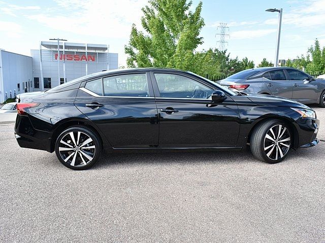 2022 Nissan Altima 2.5 SR