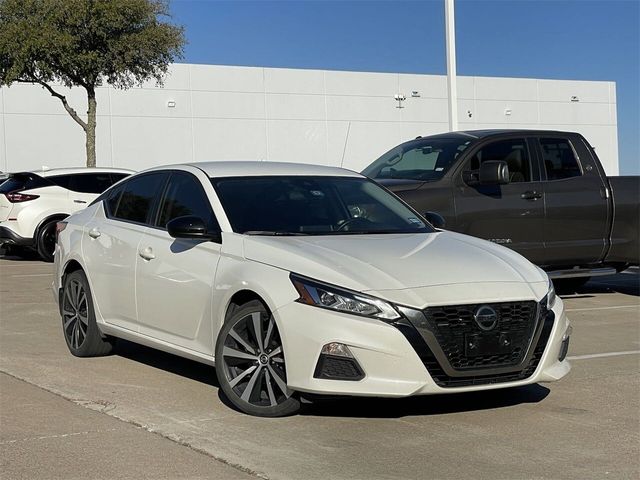 2022 Nissan Altima 2.5 SR