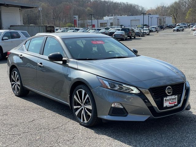 2022 Nissan Altima 2.5 SR