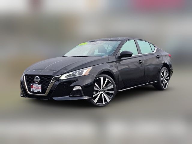 2022 Nissan Altima 2.5 SR