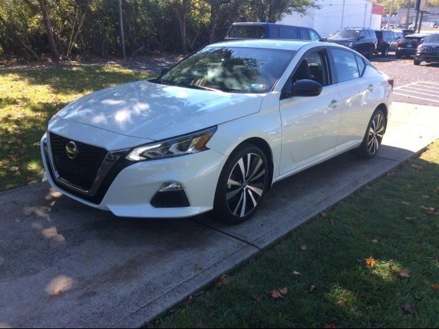 2022 Nissan Altima 2.5 SR