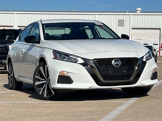 2022 Nissan Altima 2.5 SR