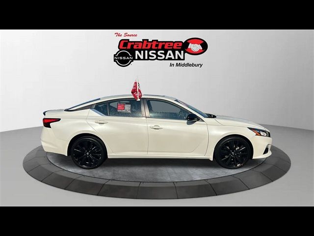 2022 Nissan Altima 2.5 SR