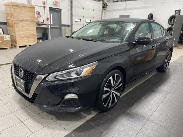 2022 Nissan Altima 2.5 SR