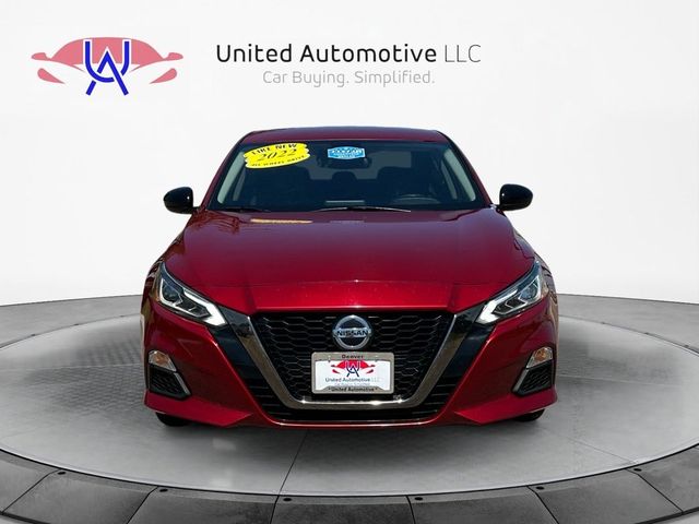 2022 Nissan Altima 2.5 SR