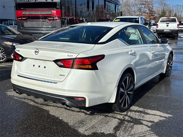 2022 Nissan Altima 2.5 SR