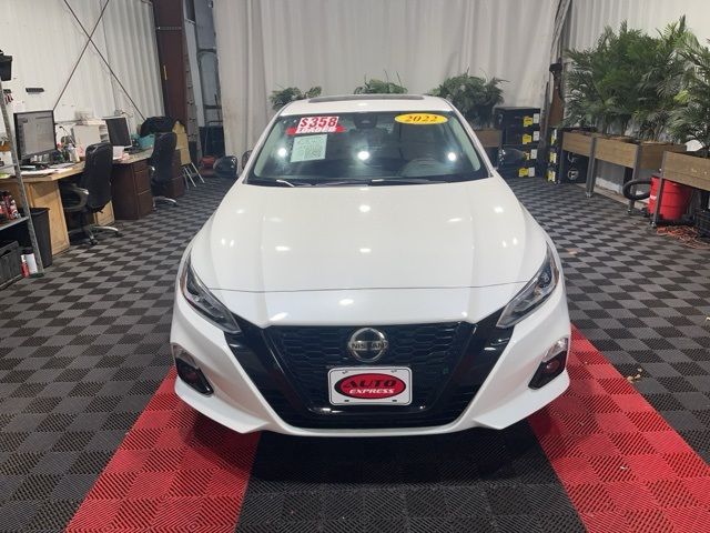 2022 Nissan Altima 2.5 SR