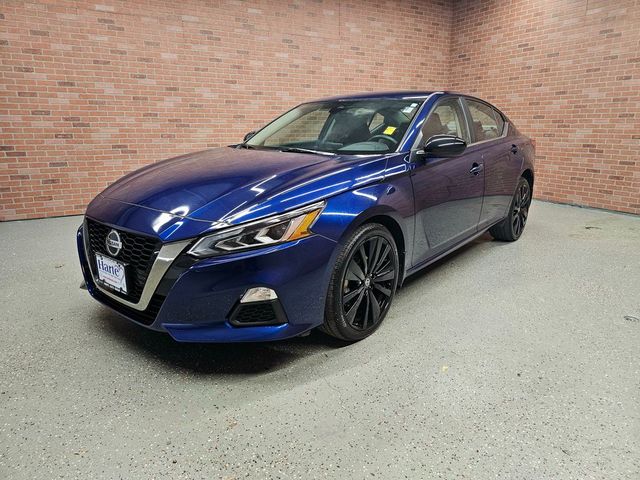 2022 Nissan Altima 2.5 SR