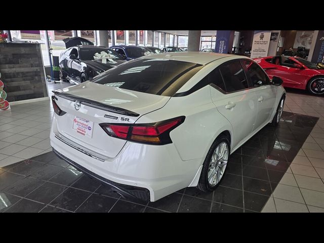 2022 Nissan Altima 2.5 SR