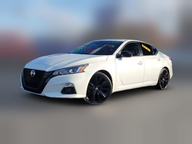 2022 Nissan Altima 2.5 SR