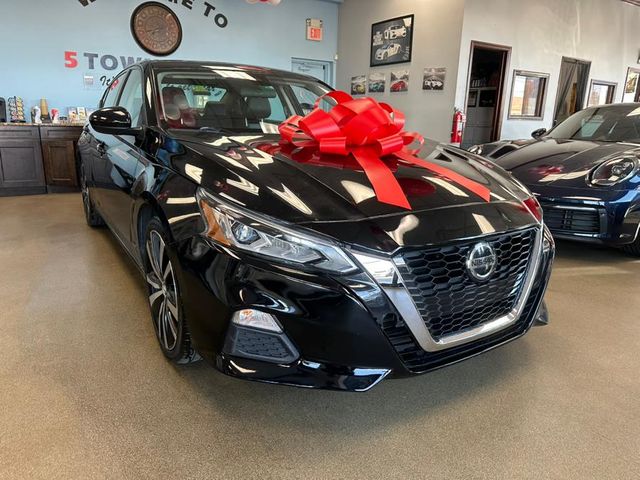 2022 Nissan Altima 2.5 SR