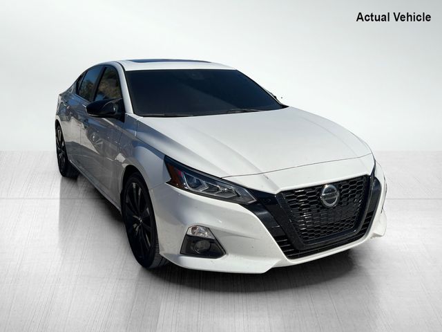 2022 Nissan Altima 2.5 SR