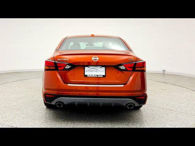 2022 Nissan Altima 2.5 SR