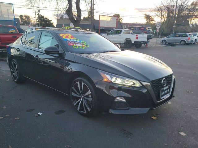 2022 Nissan Altima 2.5 SR