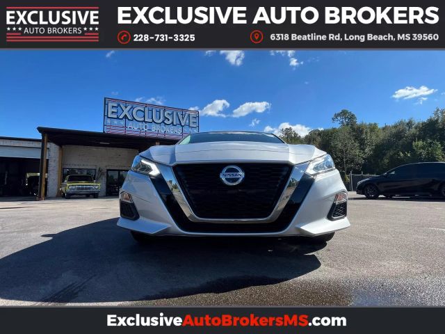2022 Nissan Altima 2.5 SR