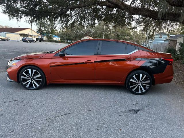 2022 Nissan Altima 2.5 SR