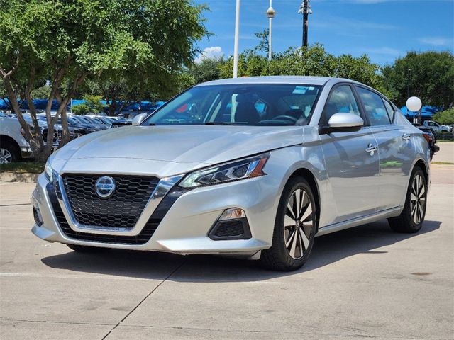 2022 Nissan Altima 2.5 SV