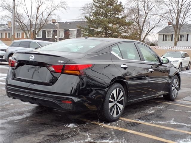 2022 Nissan Altima 2.5 SV