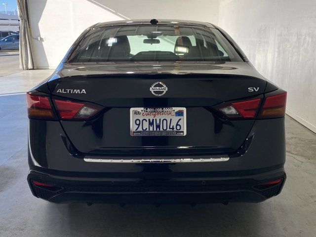 2022 Nissan Altima 2.5 SV