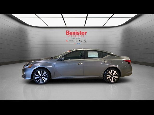 2022 Nissan Altima 2.5 SV