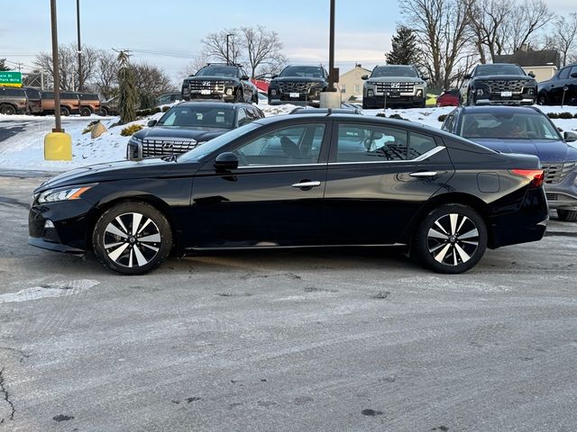 2022 Nissan Altima 2.5 SV