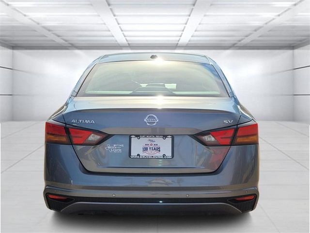 2022 Nissan Altima 2.5 SV