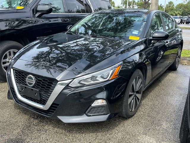 2022 Nissan Altima 2.5 SV