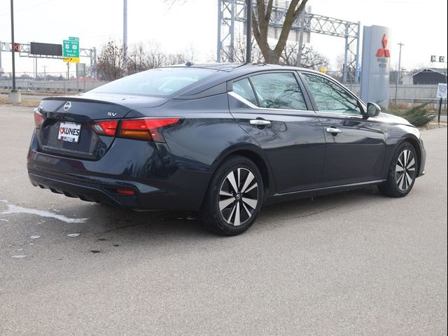 2022 Nissan Altima 2.5 SV