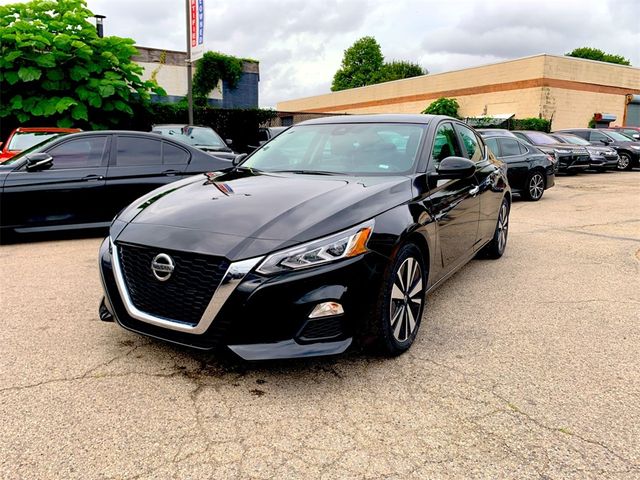 2022 Nissan Altima 2.5 SV