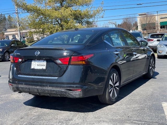 2022 Nissan Altima 2.5 SV