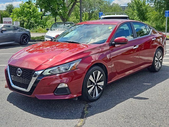 2022 Nissan Altima 2.5 SV