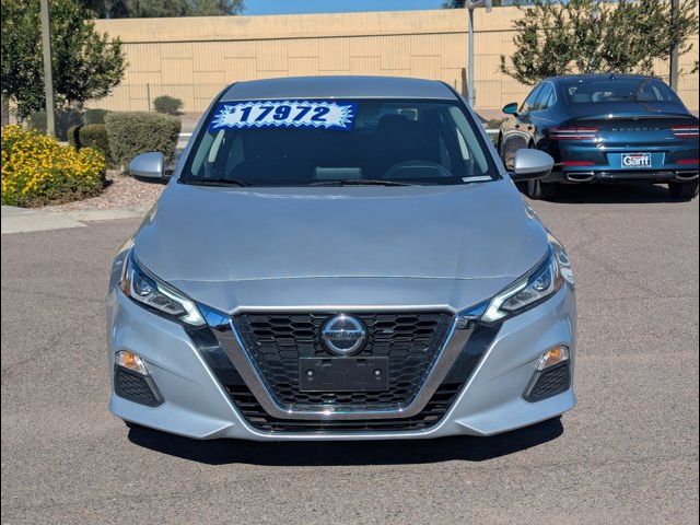 2022 Nissan Altima 2.5 SV