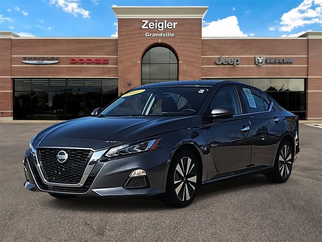 2022 Nissan Altima 2.5 SV