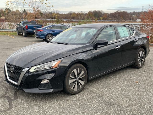 2022 Nissan Altima 2.5 SV