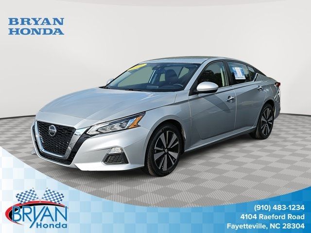 2022 Nissan Altima 2.5 SV