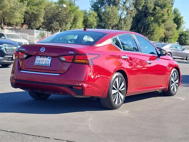 2022 Nissan Altima 2.5 SV