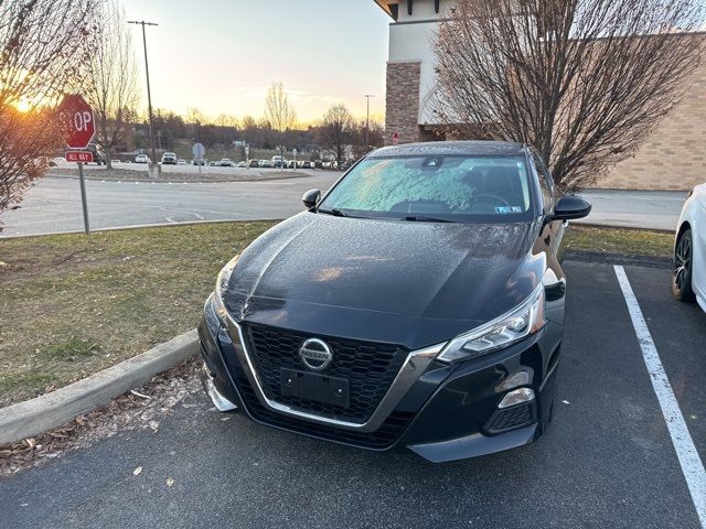 2022 Nissan Altima 2.5 SV