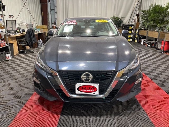 2022 Nissan Altima 2.5 SV