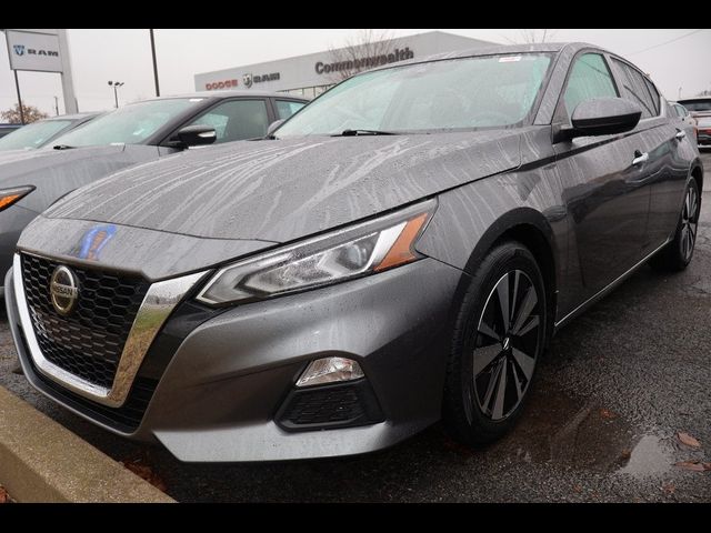 2022 Nissan Altima 2.5 SV