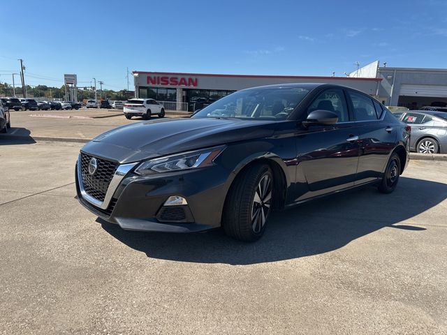 2022 Nissan Altima 2.5 SV