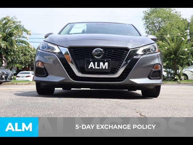 2022 Nissan Altima 2.5 SV